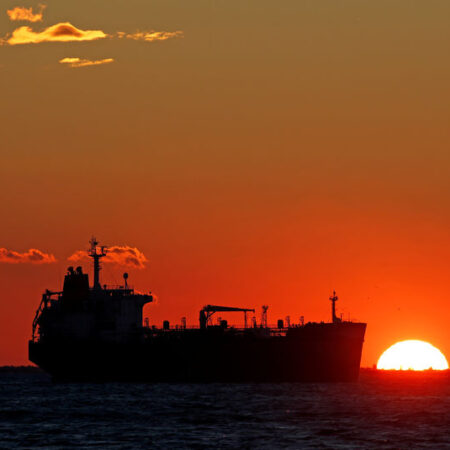 Risky salvage of Sounion tanker to restart in Red Sea this week, sources say By Reuters