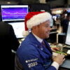 S&P 500 closes lower in thin trade after Christmas holiday By Investing.com