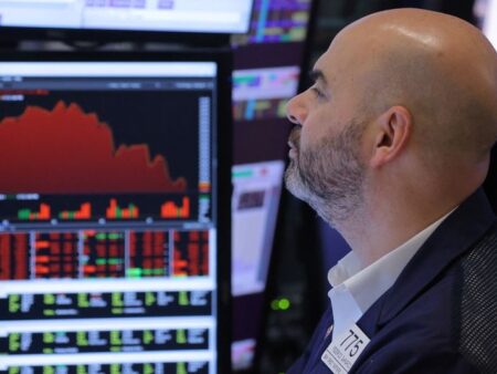 Canada stocks higher at close of trade; S&P/TSX Composite up 0.40% By Investing.com