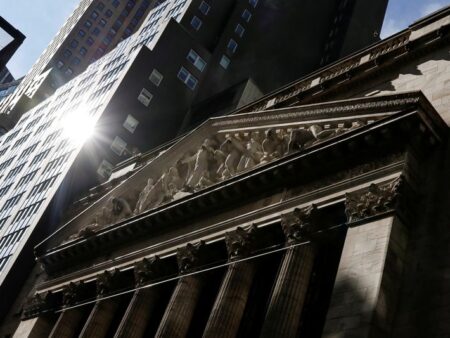 U.S. stocks mixed at close of trade; Dow Jones Industrial Average up 0.07% By Investing.com